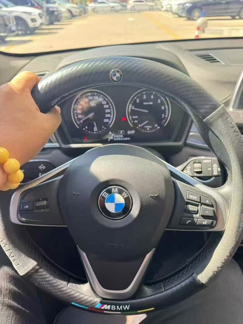 呼和浩特19年宝马X13