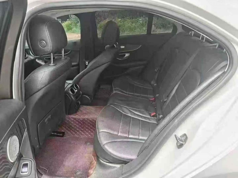 六盘水20年奔驰C8