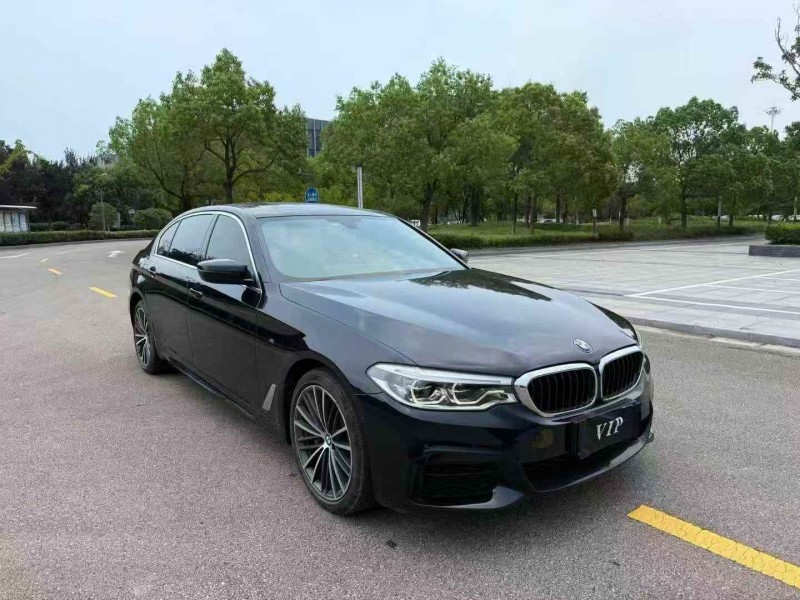 苏州20年宝马5系3