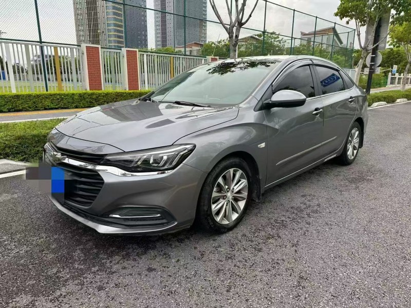 厦门21年雪佛兰科鲁泽3