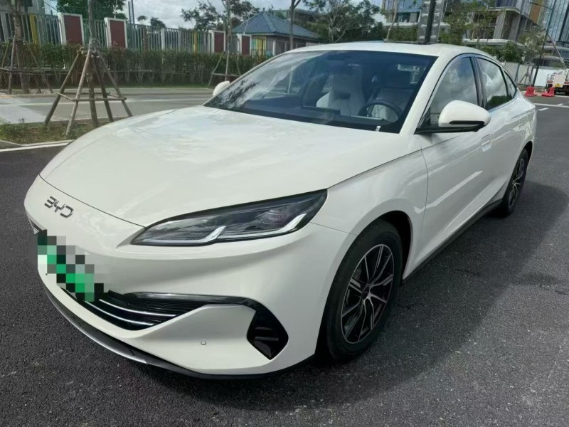 厦门24年比亚迪海豹2