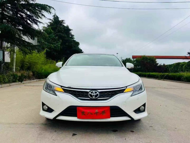 东营14年丰田锐志1