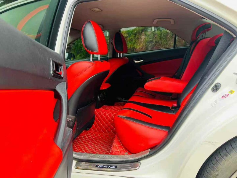 东营14年丰田锐志4