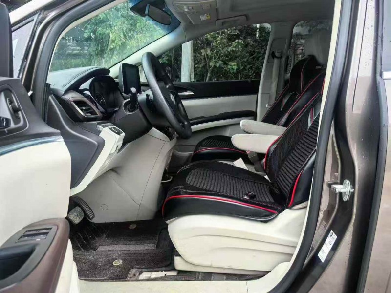 青岛20年别克GL87