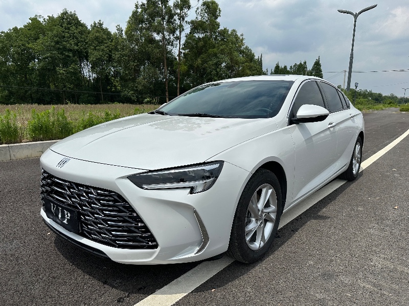 成都23年别克君威2