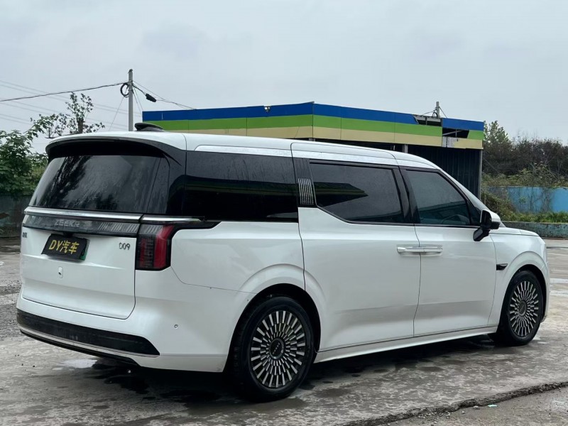 菏泽23年极氪汽车0098