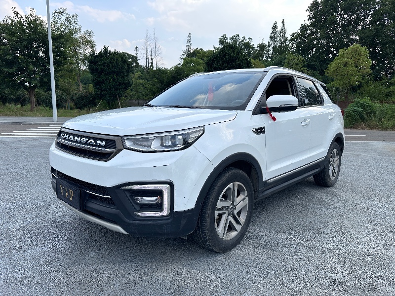 成都18年长安汽车CS552