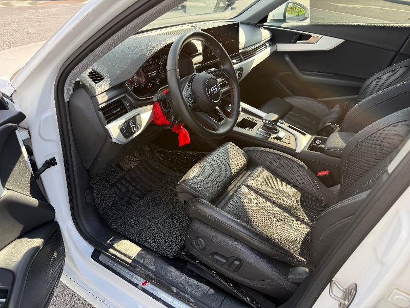 成都20年奥迪A4L4