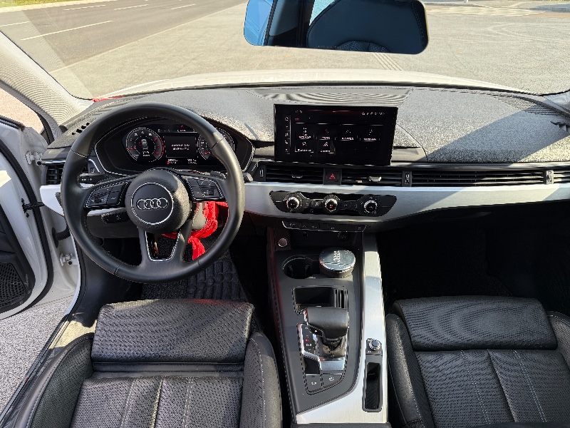 成都20年奥迪A4L5