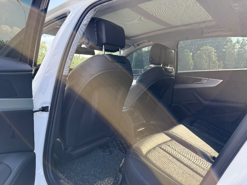 成都20年奥迪A4L6