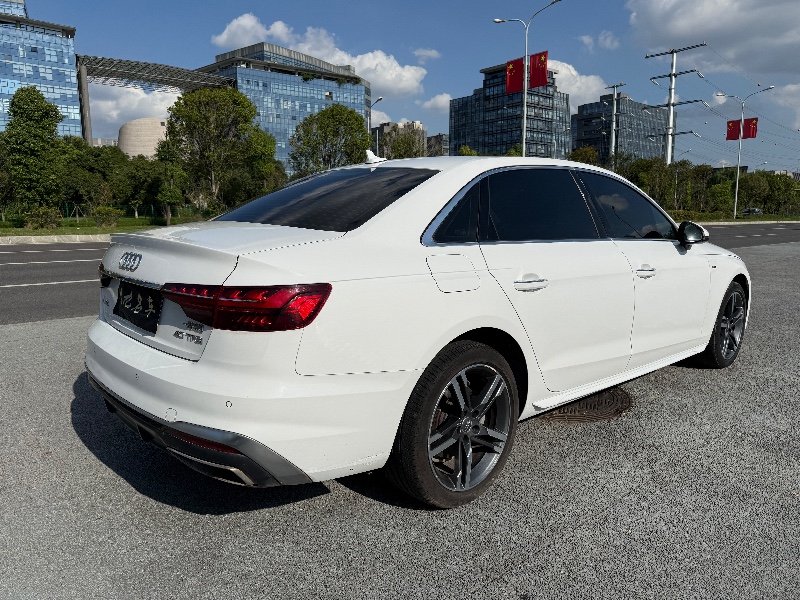 成都20年奥迪A4L9