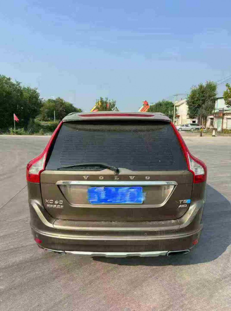 潍坊16年沃尔沃XC609