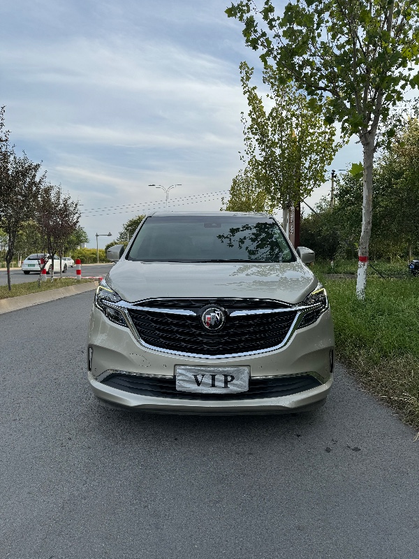 邯郸22年别克GL81