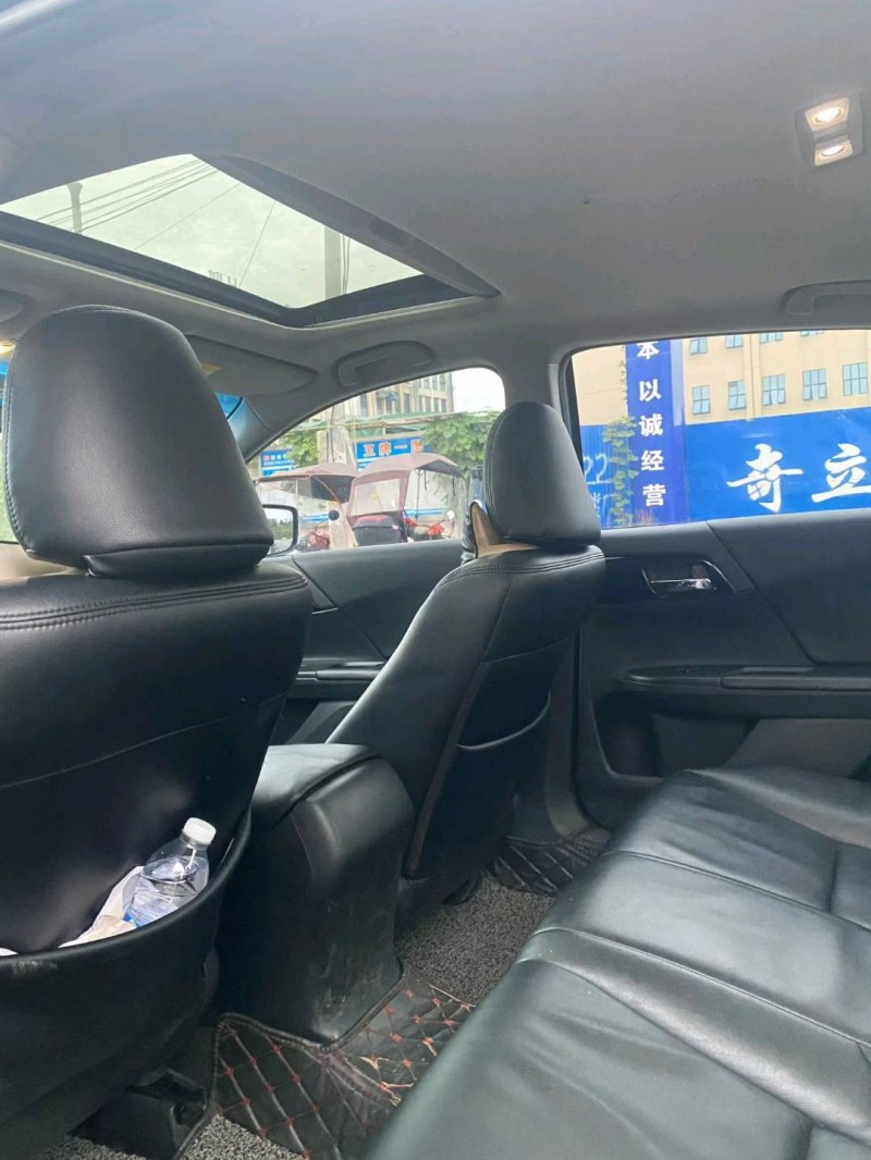 娄底18年本田雅阁5