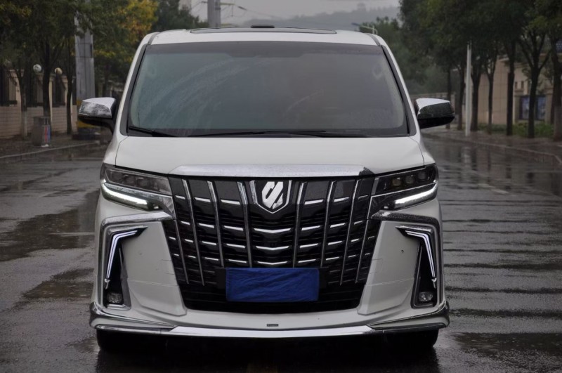 安阳17年丰田埃尔法1