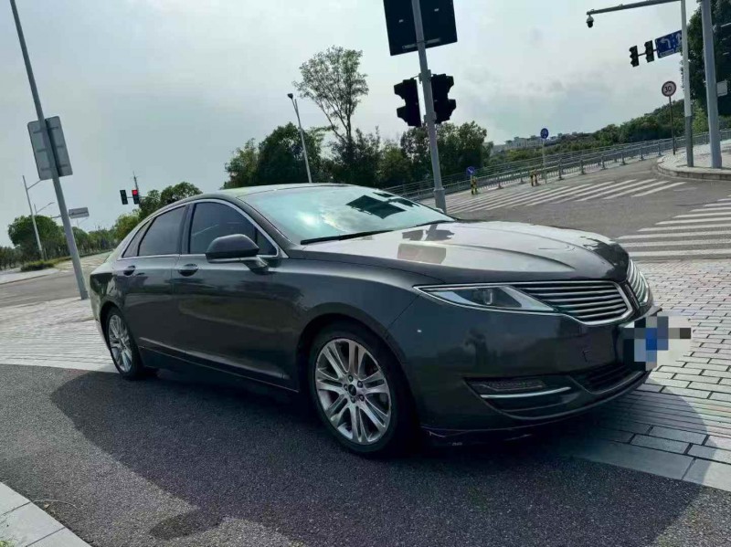 嘉兴16年林肯MKZ2