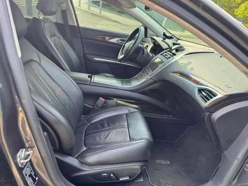 嘉兴16年林肯MKZ5