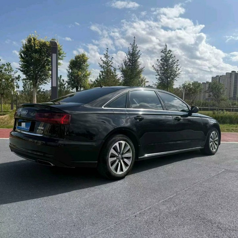 平凉17年奥迪A6L5