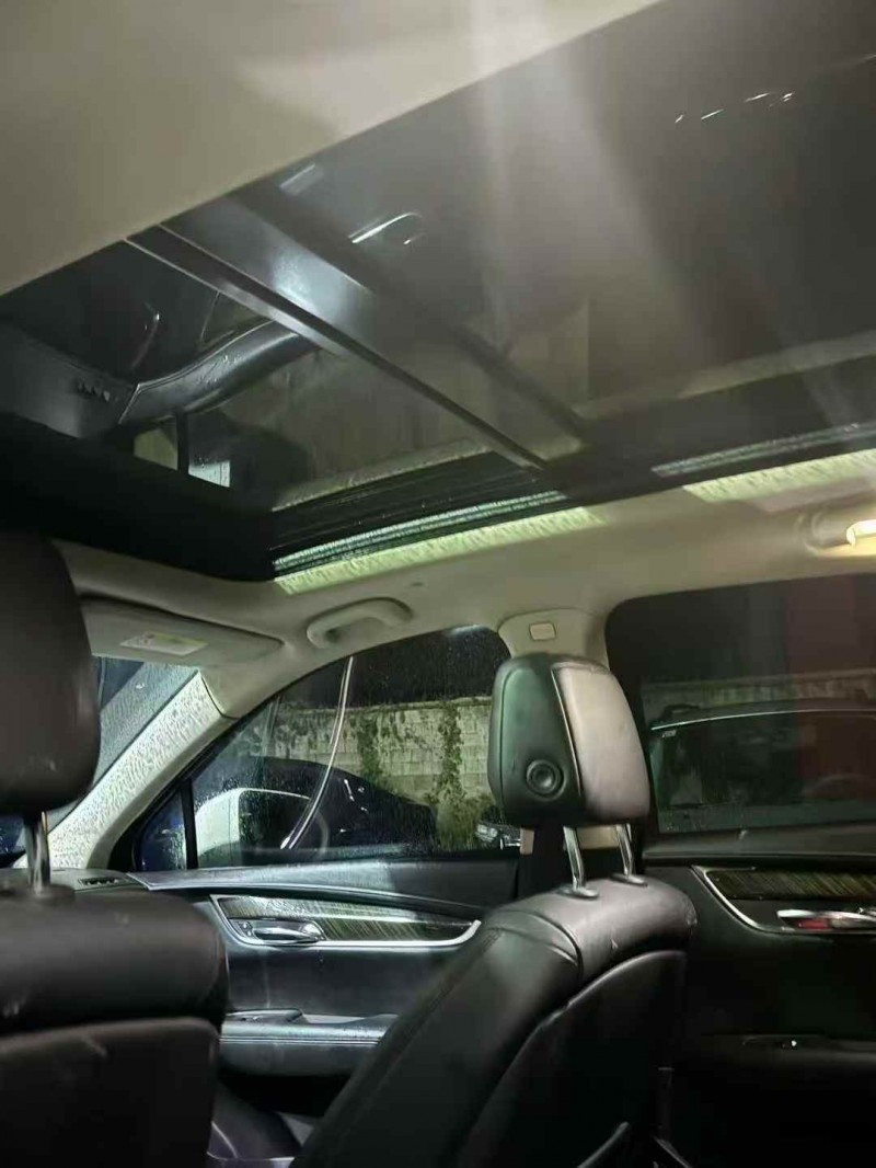 东营18年凯迪拉克XT54