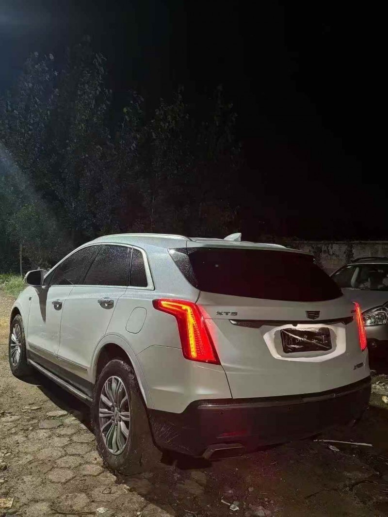 东营18年凯迪拉克XT58