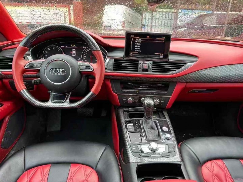 淄博18年奥迪A7L6