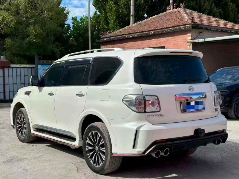 淄博18年日产途乐8