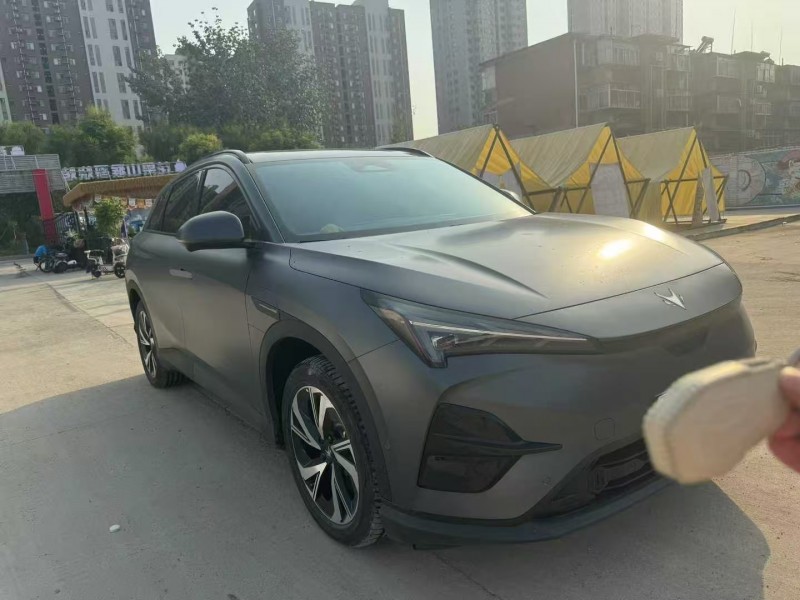 淄博24年极狐汽车阿尔法2