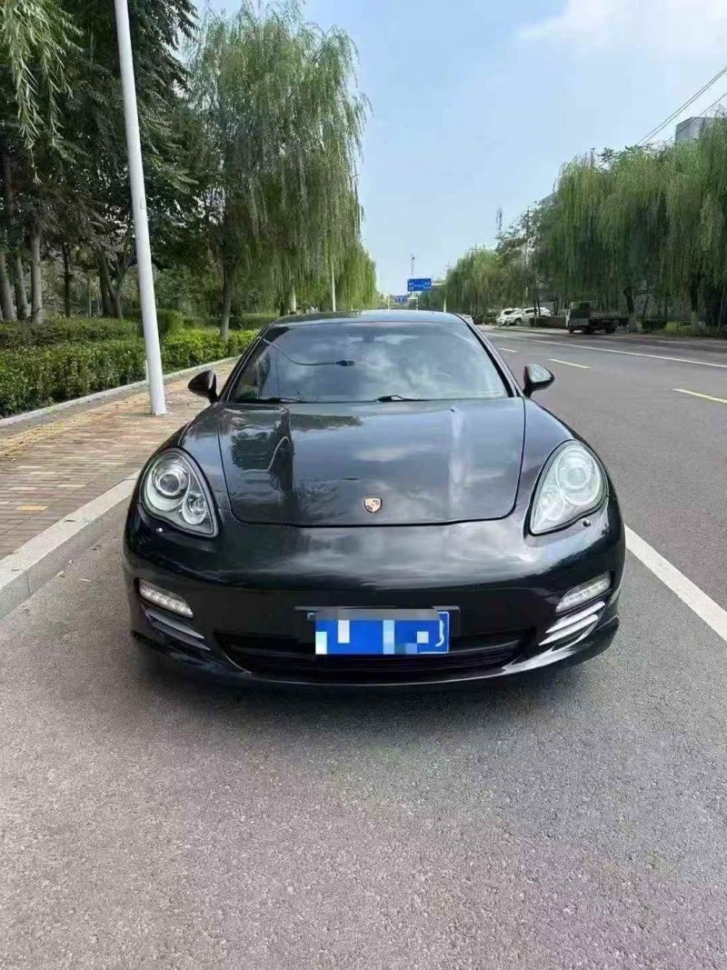 东营12年保时捷帕拉梅拉1