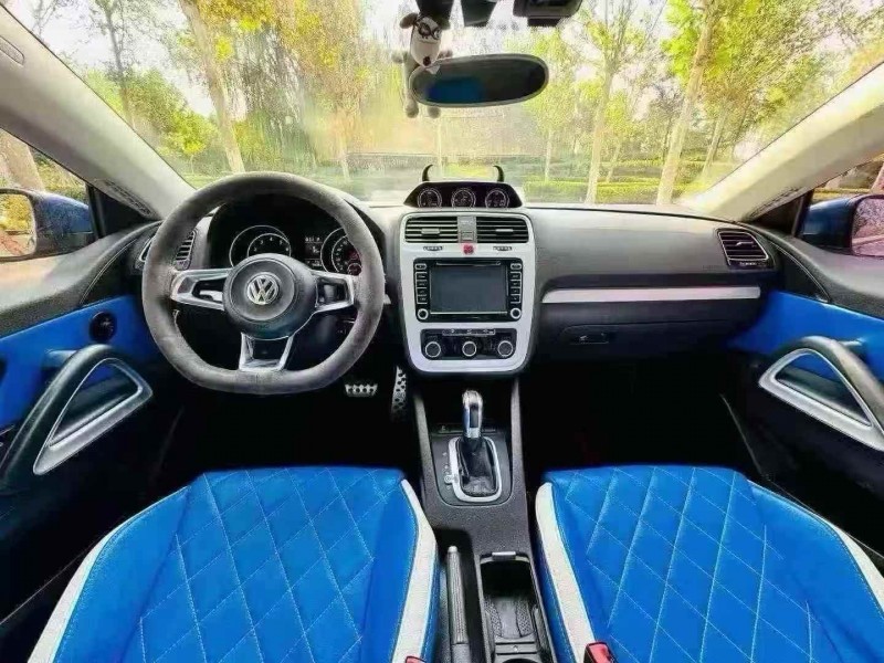 济南15年大众尚酷6