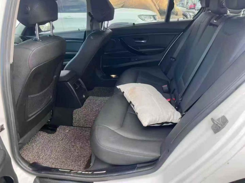 苏州16年宝马3系7