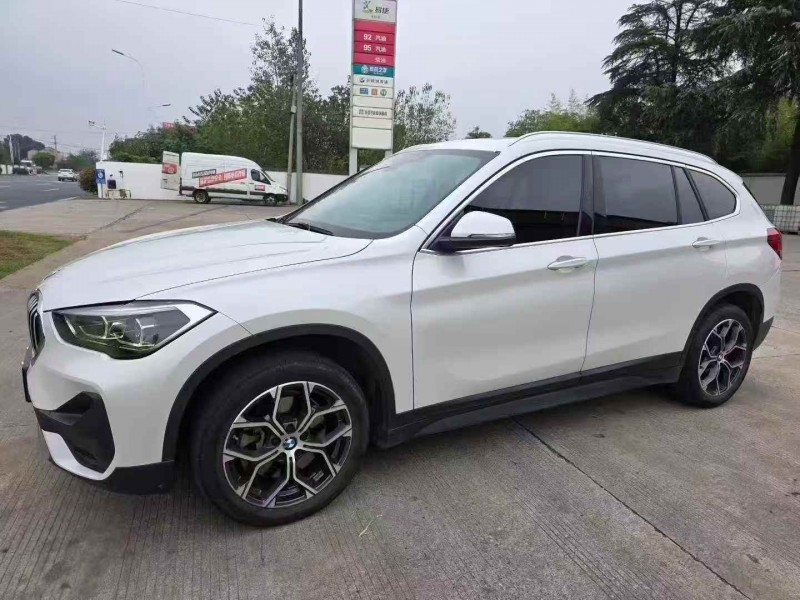 常州21年宝马X13