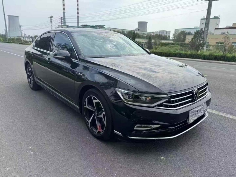 济南23年大众迈腾2