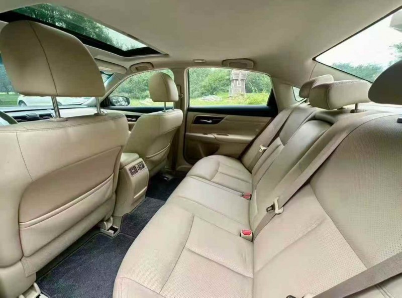 泰安16年日产天籁4