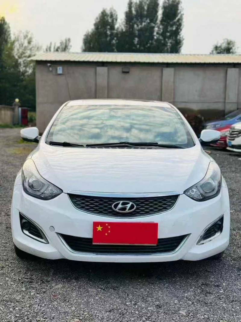 安阳17年现代朗动1