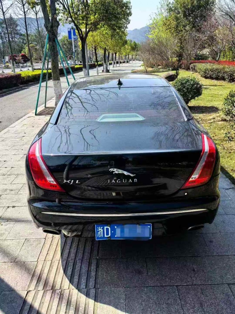 湖州14年捷豹XJL9