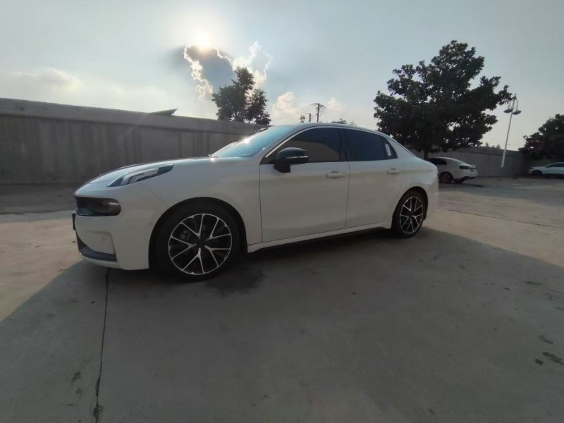 济宁20年领克032