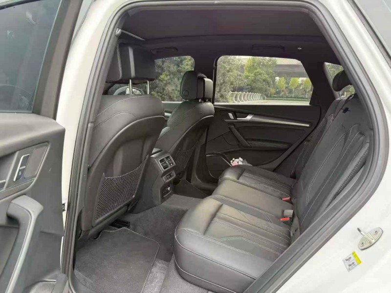 苏州23年奥迪Q56