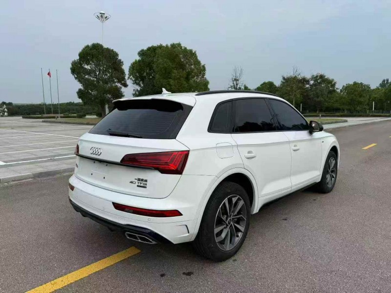 苏州23年奥迪Q58