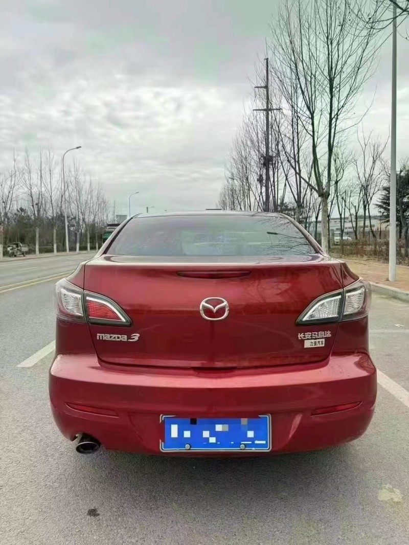 青岛16年马自达3星骋9