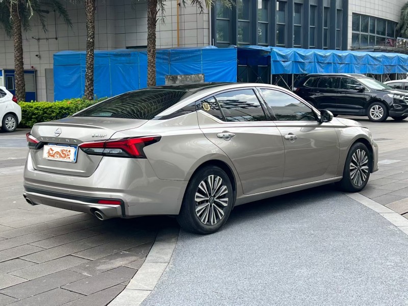 佛山24年日产天籁8