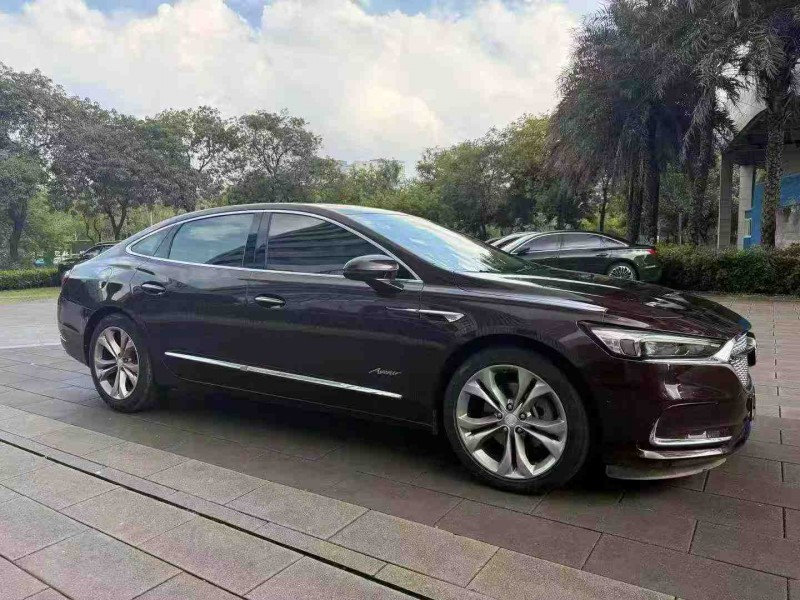 佛山21年别克君越2