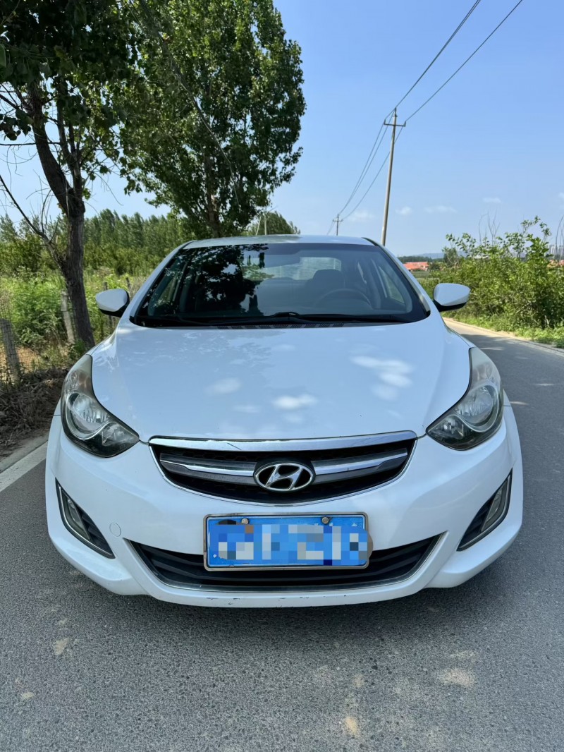 青岛15年现代朗动1