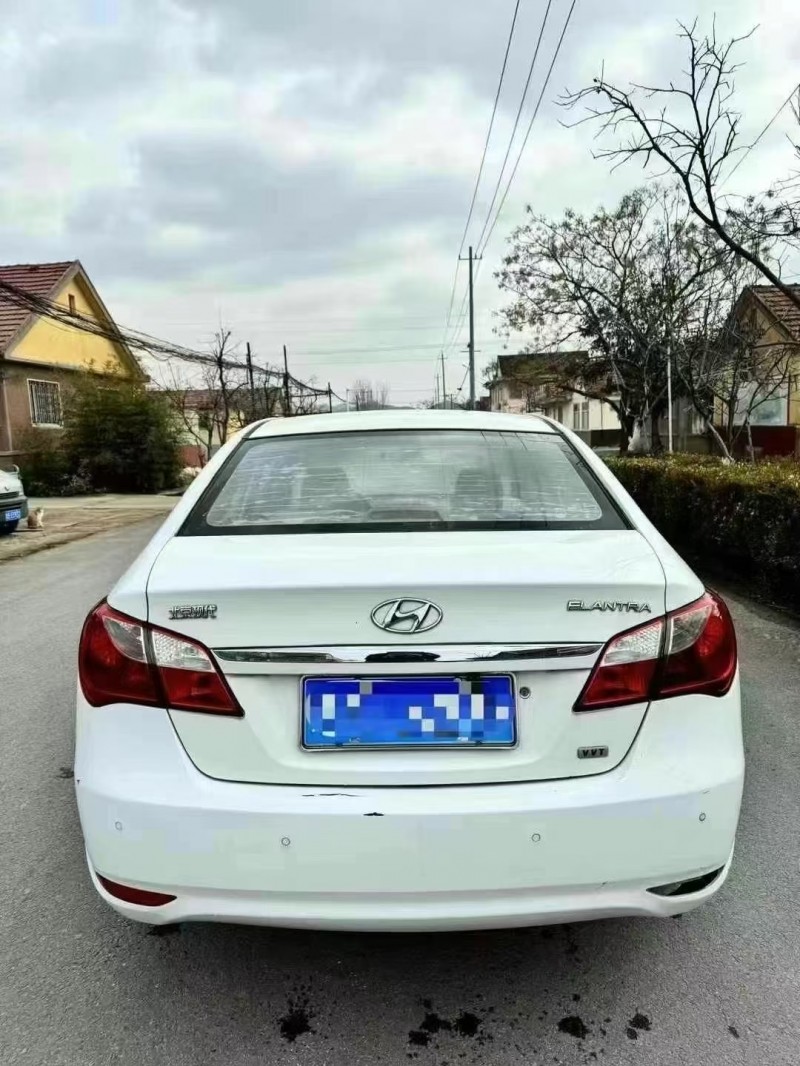 青岛14年现代悦动9