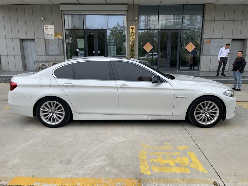 济宁15年宝马5系7