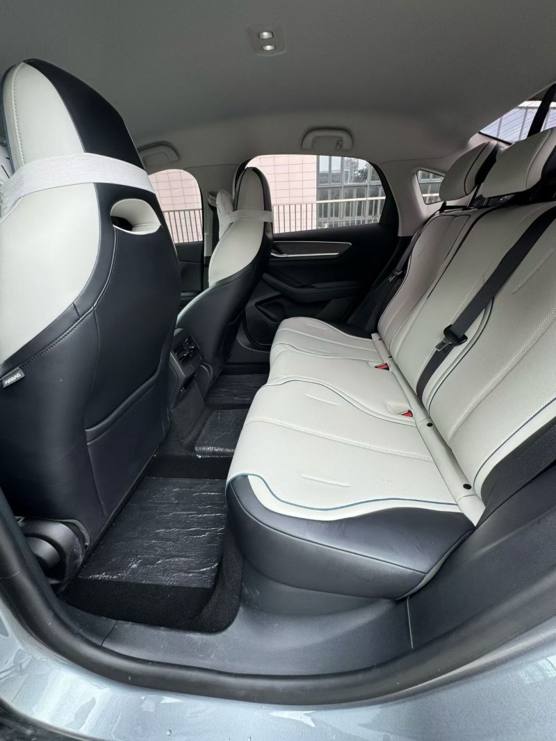 佛山24年比亚迪驱逐舰6