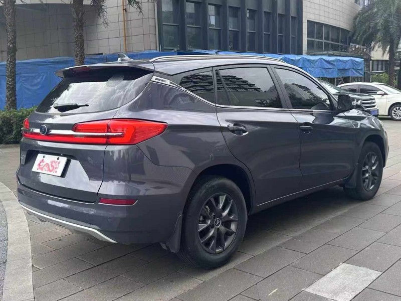 佛山20年比亚迪宋7