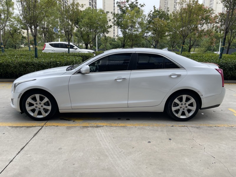 济宁14年凯迪拉克ATS8