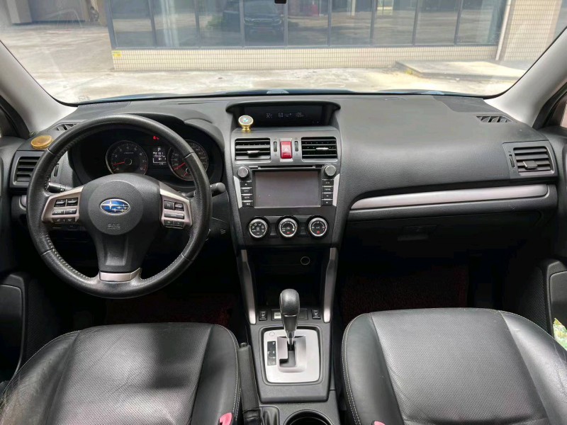 广州14年斯巴鲁森林人6