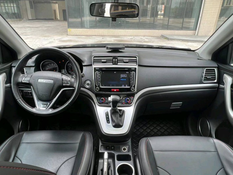 广州18年哈弗M66