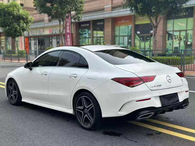 中山21年奔驰CLA4